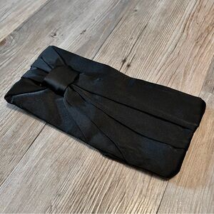 🎀 Nina Ricci Clutch